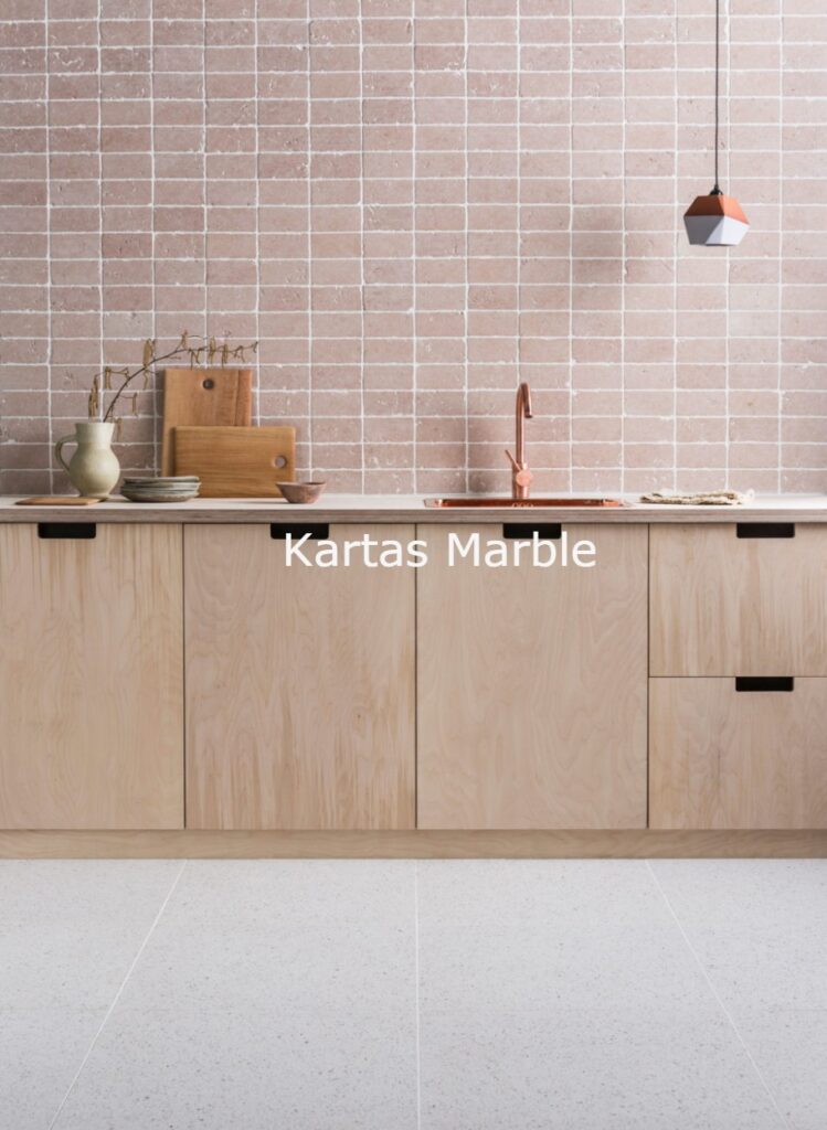rose-travertine-tumbled-wall-covering